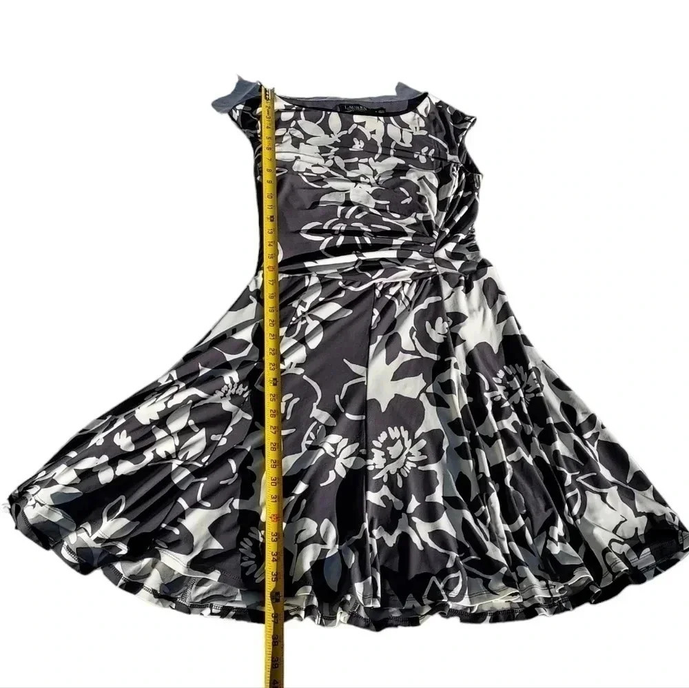 Lauren Ralph Lauren Gray and White Floral Ruched Womens Dress Size 6 - Picture 9 of 14